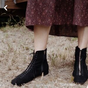 Doen Victoriana Boot